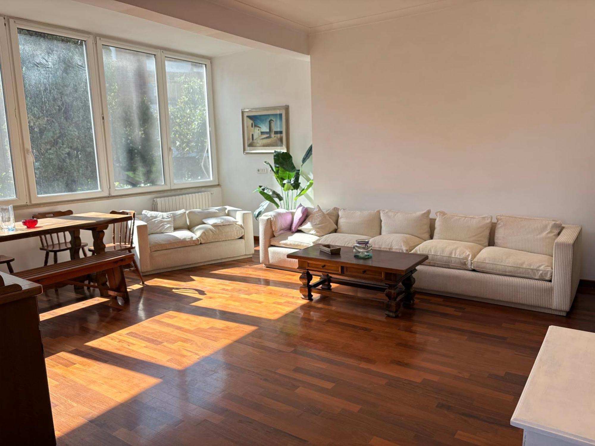 Laurina House Appartamento